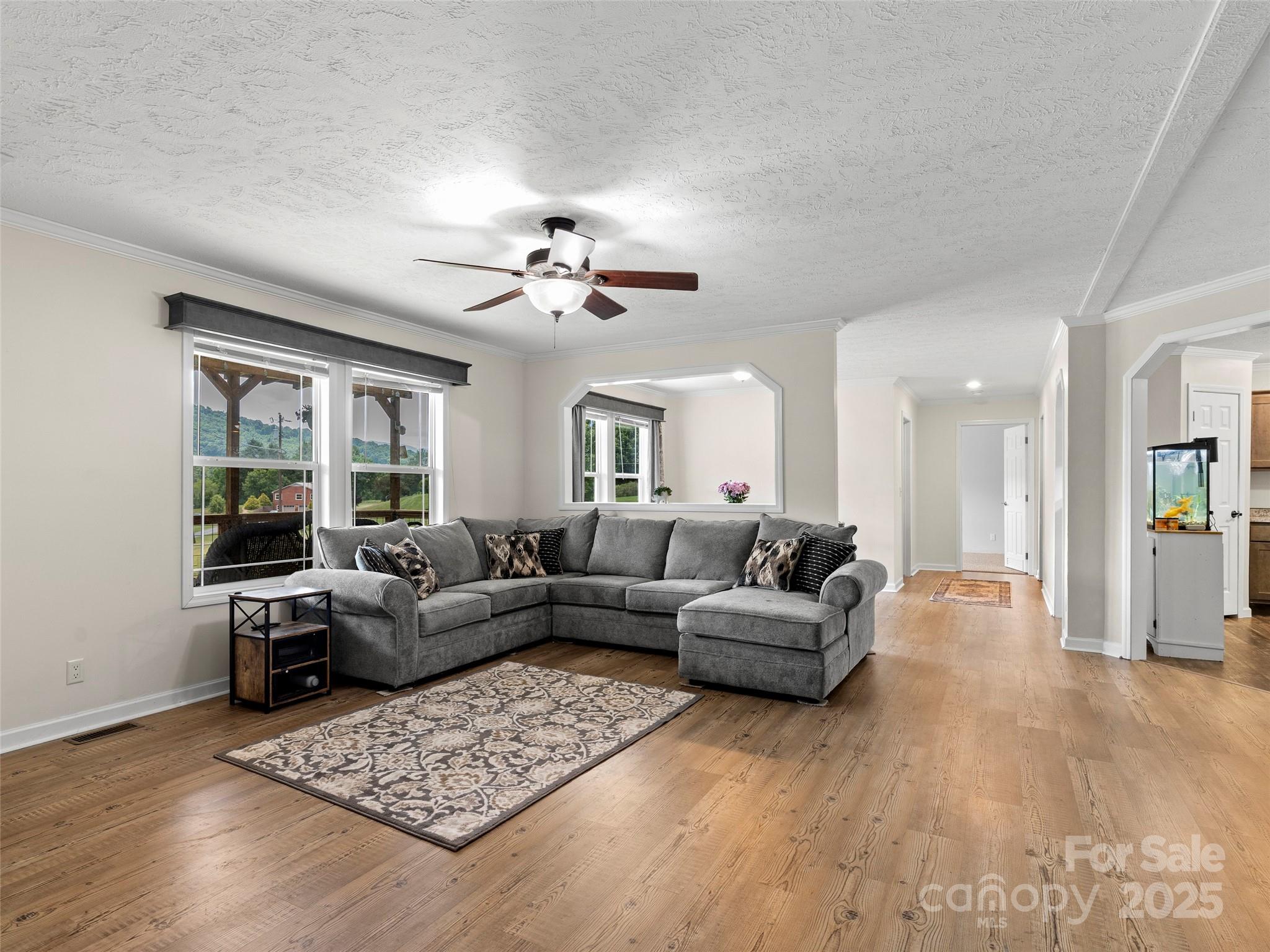 40 Sunset Heights