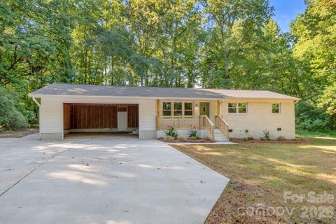Photo of 2177 Thornwell Road, Lancaster, SC 29720 (MLS # 4392268)