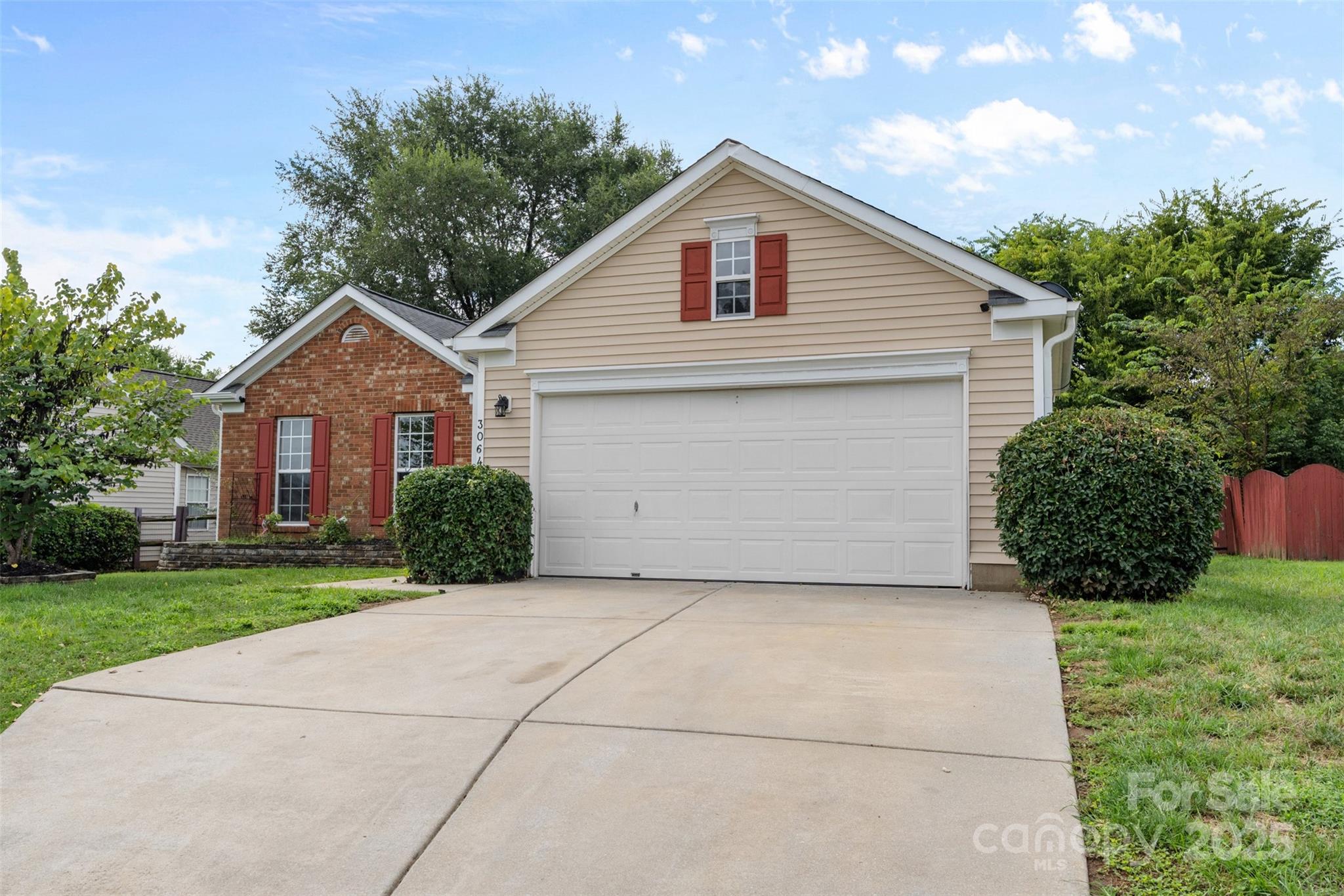 3064 Hawick Commons Drive