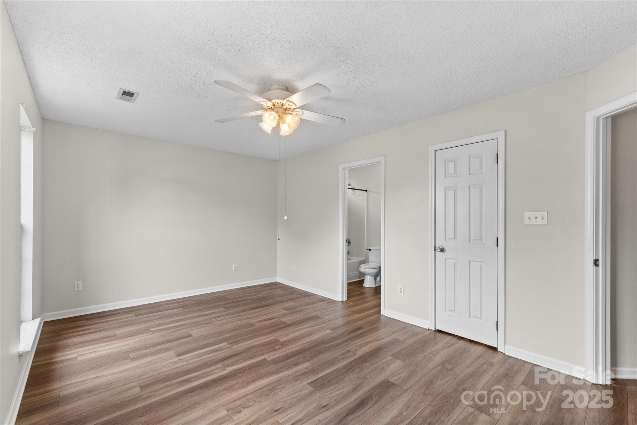 3064 Hawick Commons Drive