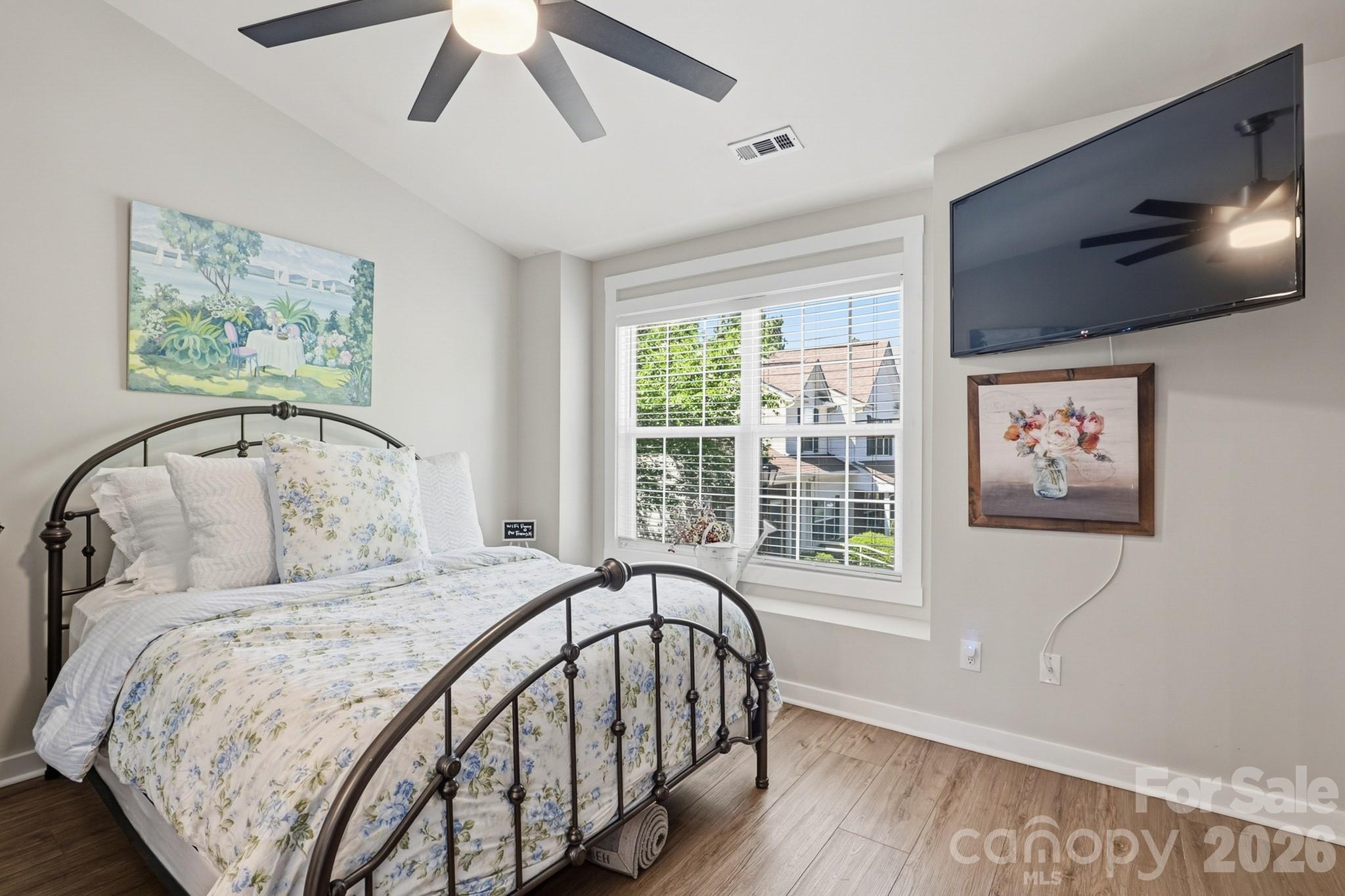Windsor Trace - Residential