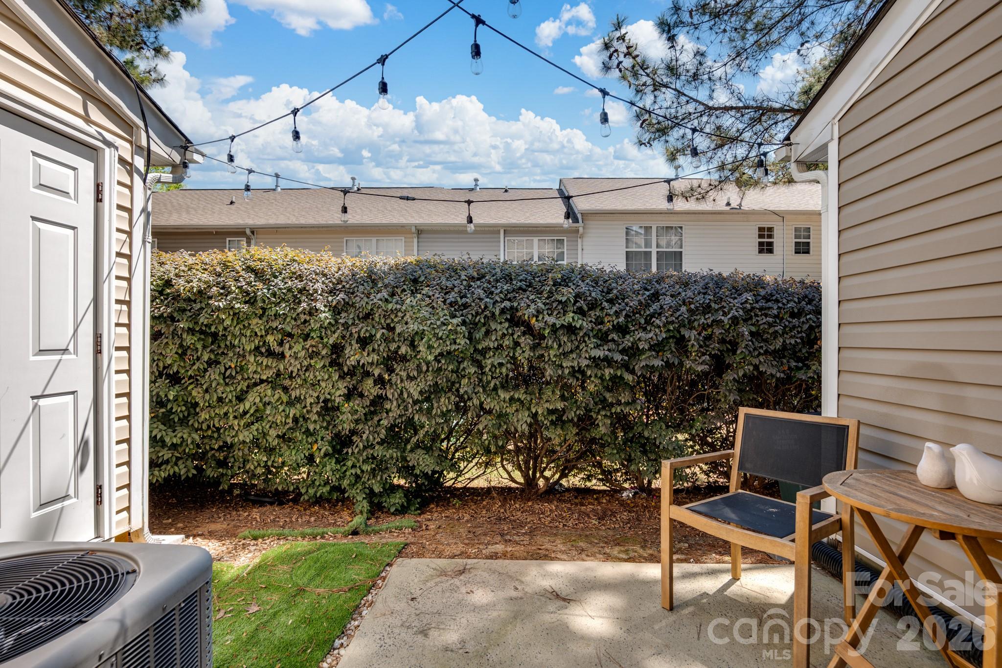 Windsor Trace - Residential