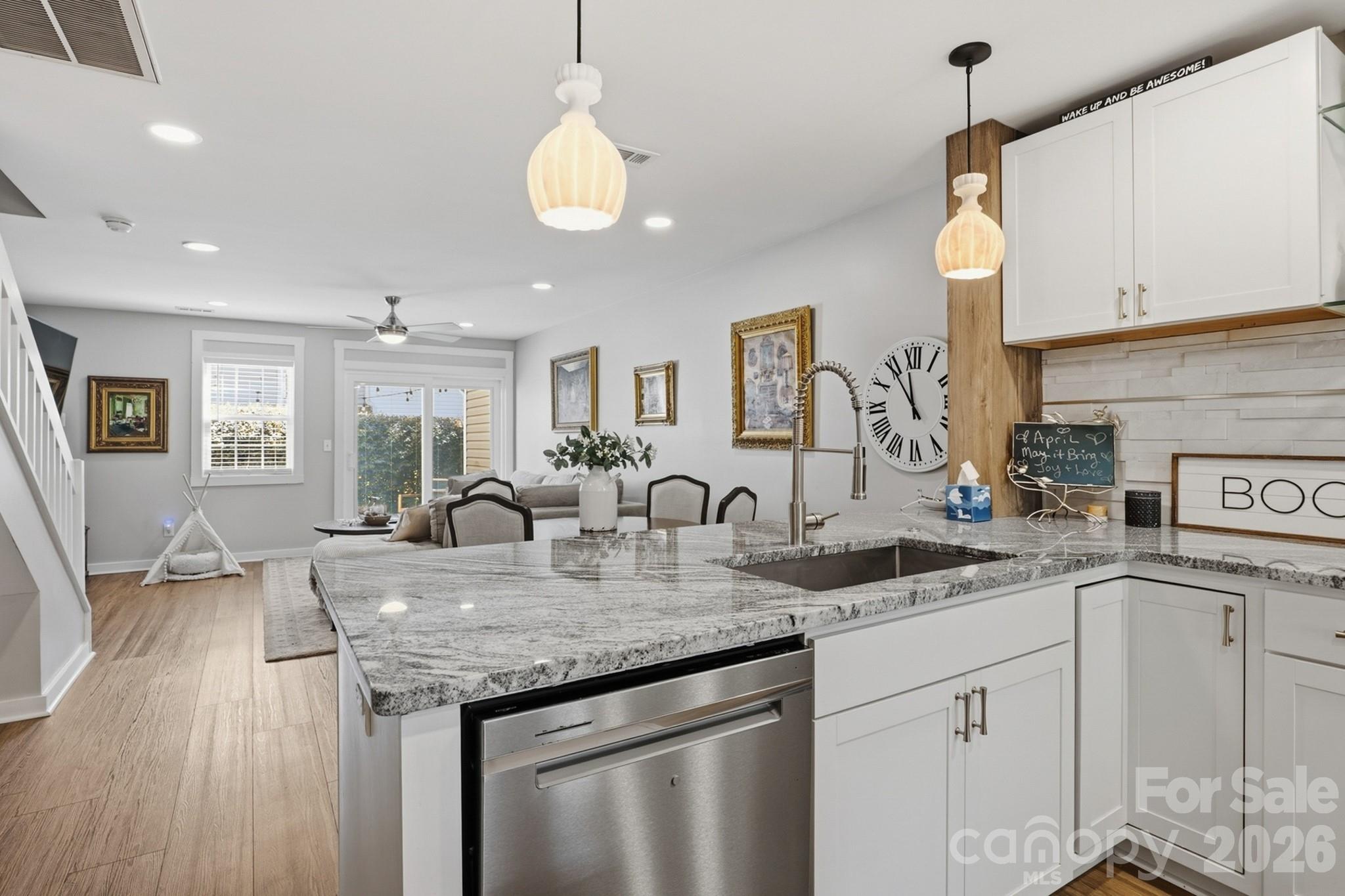 Windsor Trace - Residential