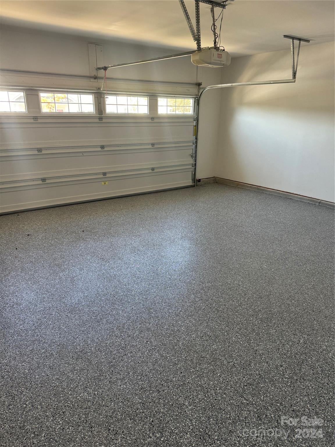 Newport Lakes - Residential