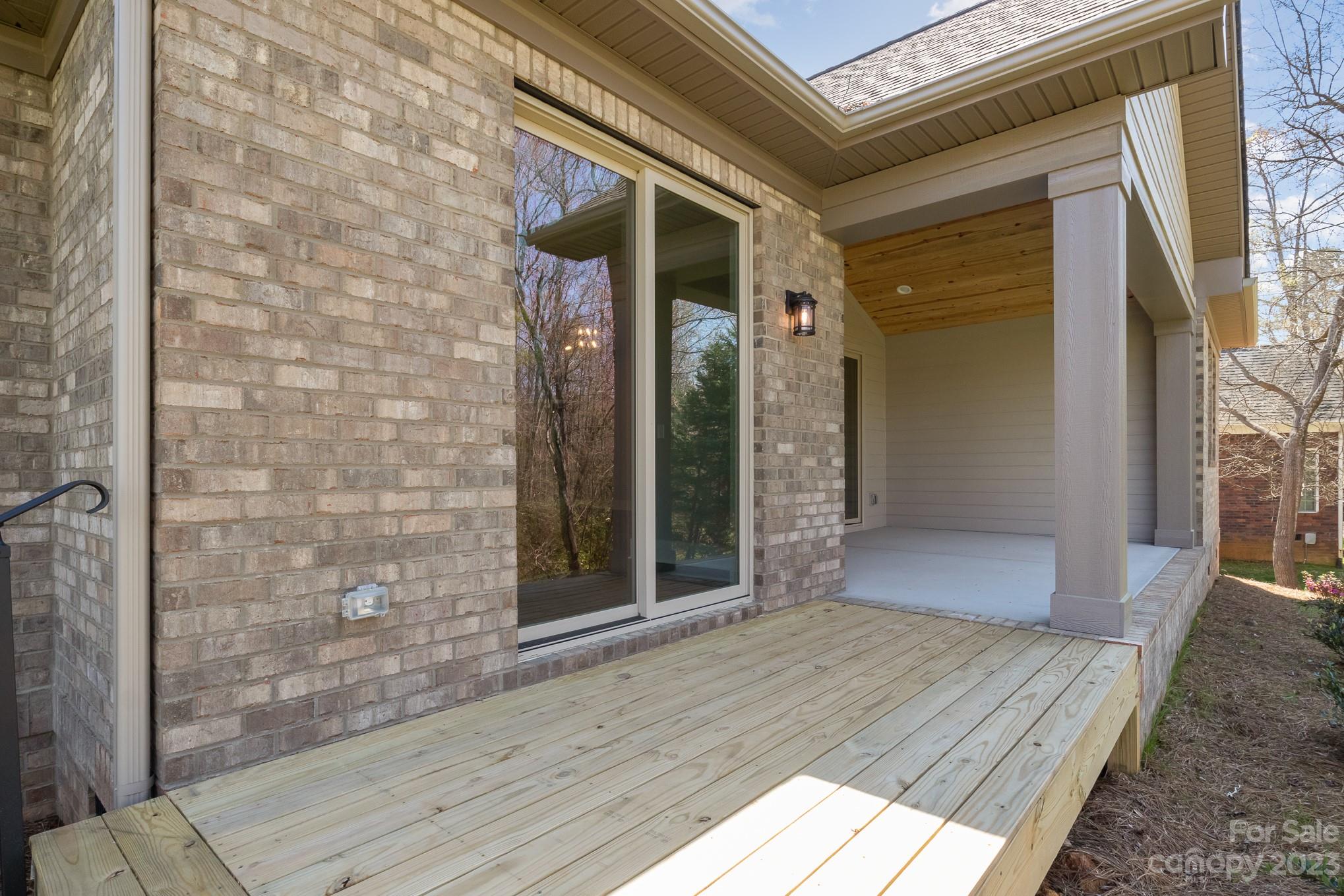 Meadow Lakes II - Residential