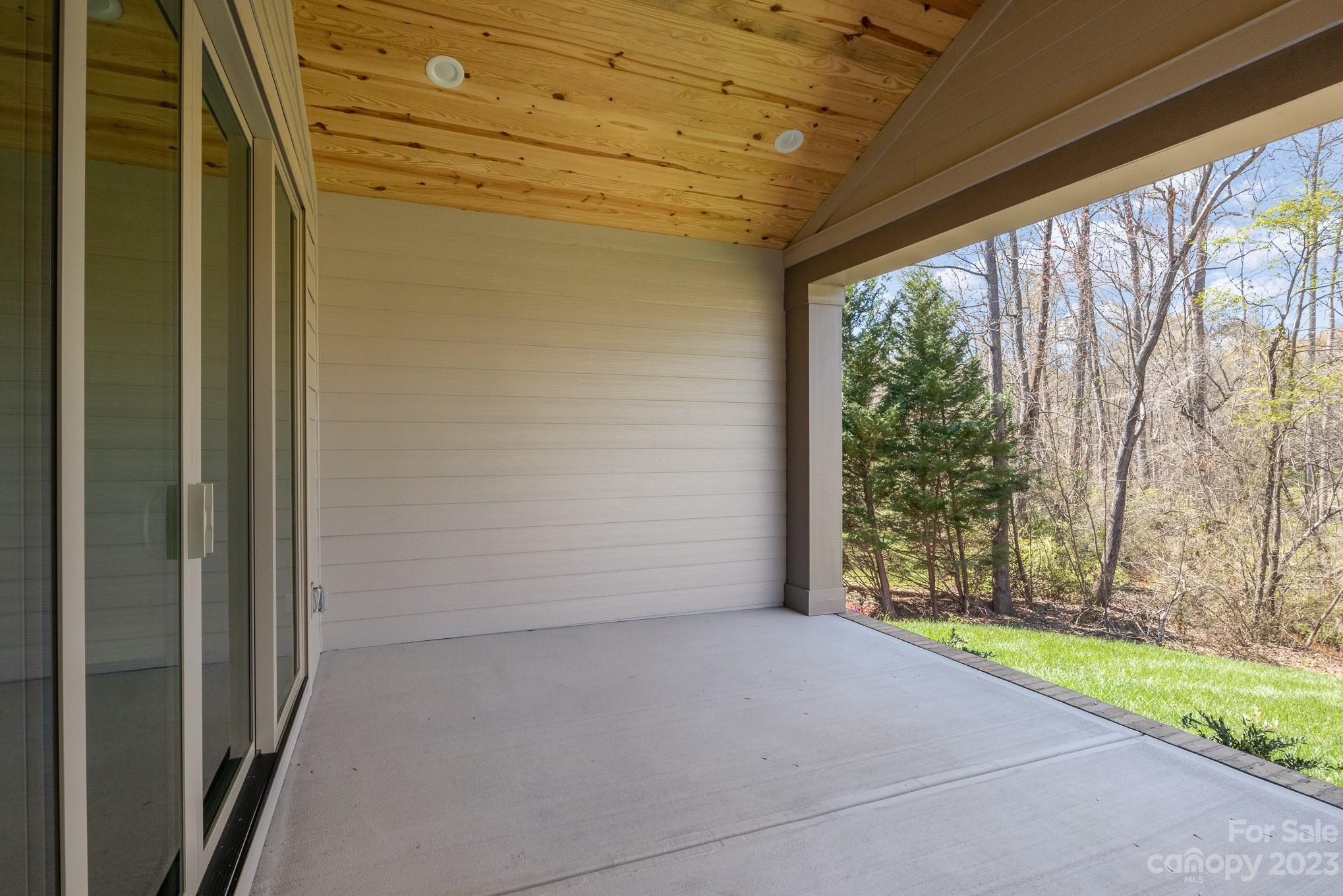 Meadow Lakes II - Residential