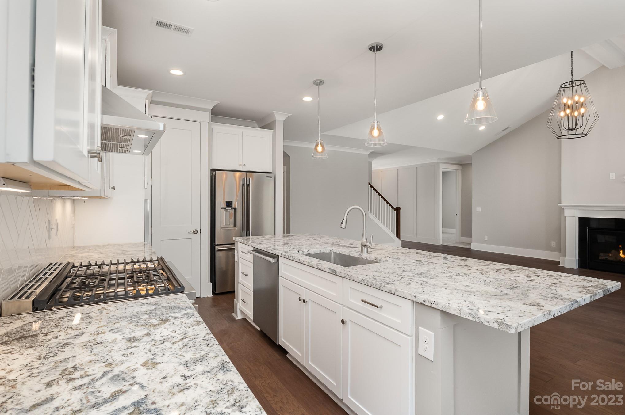 Meadow Lakes II - Residential