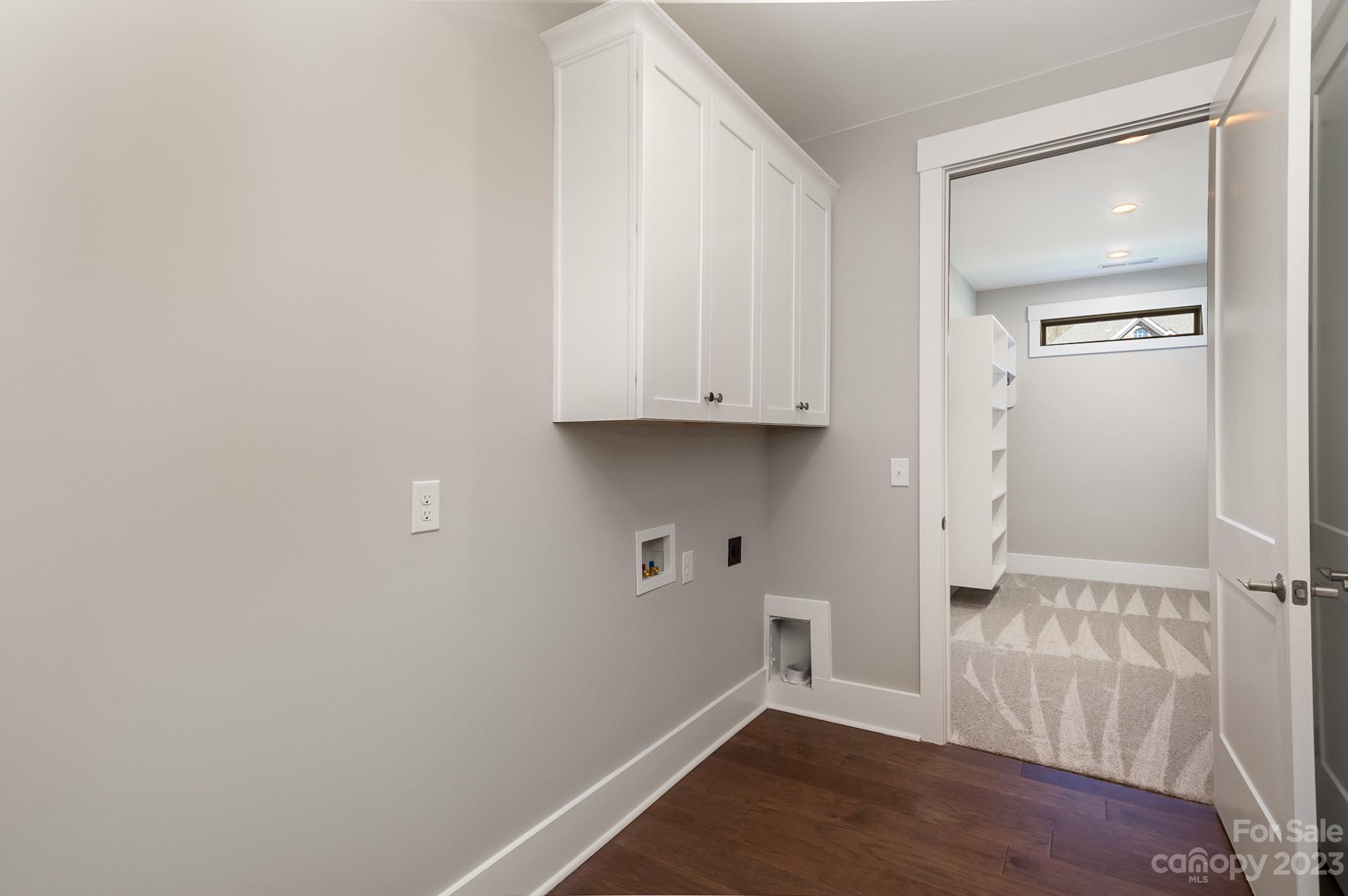 Meadow Lakes II - Residential