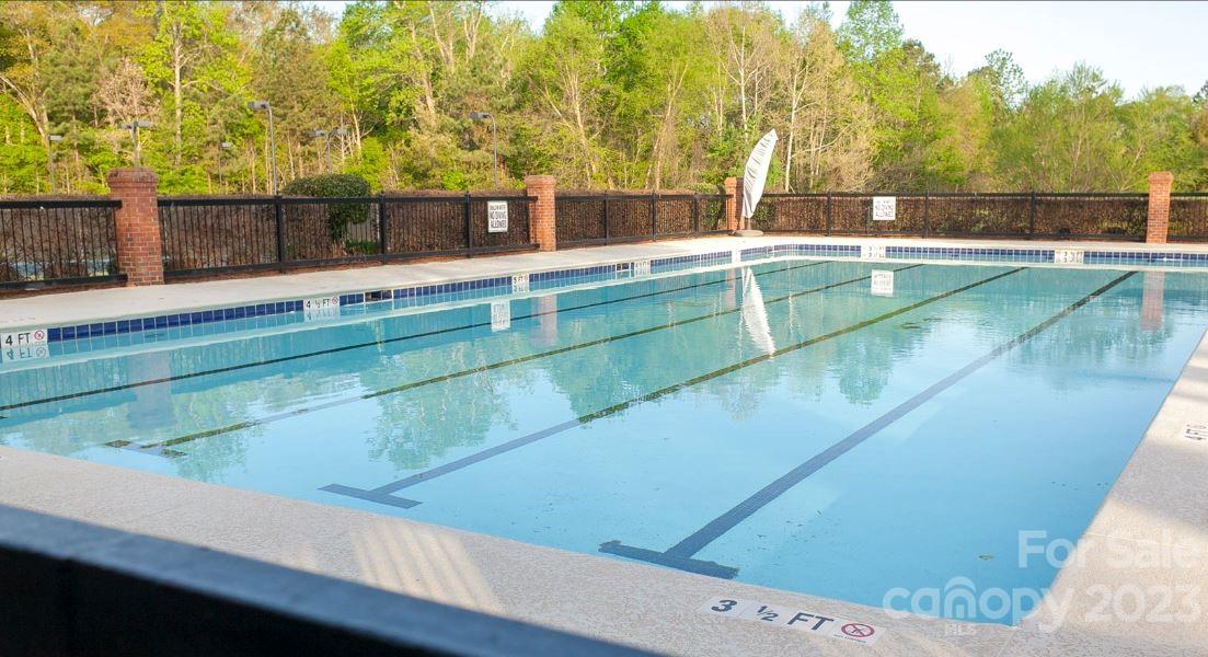 Meadow Lakes II - Residential