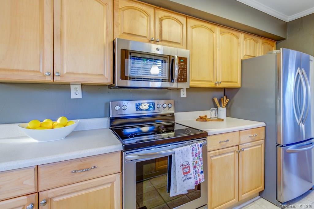 Candlewyck - Residential