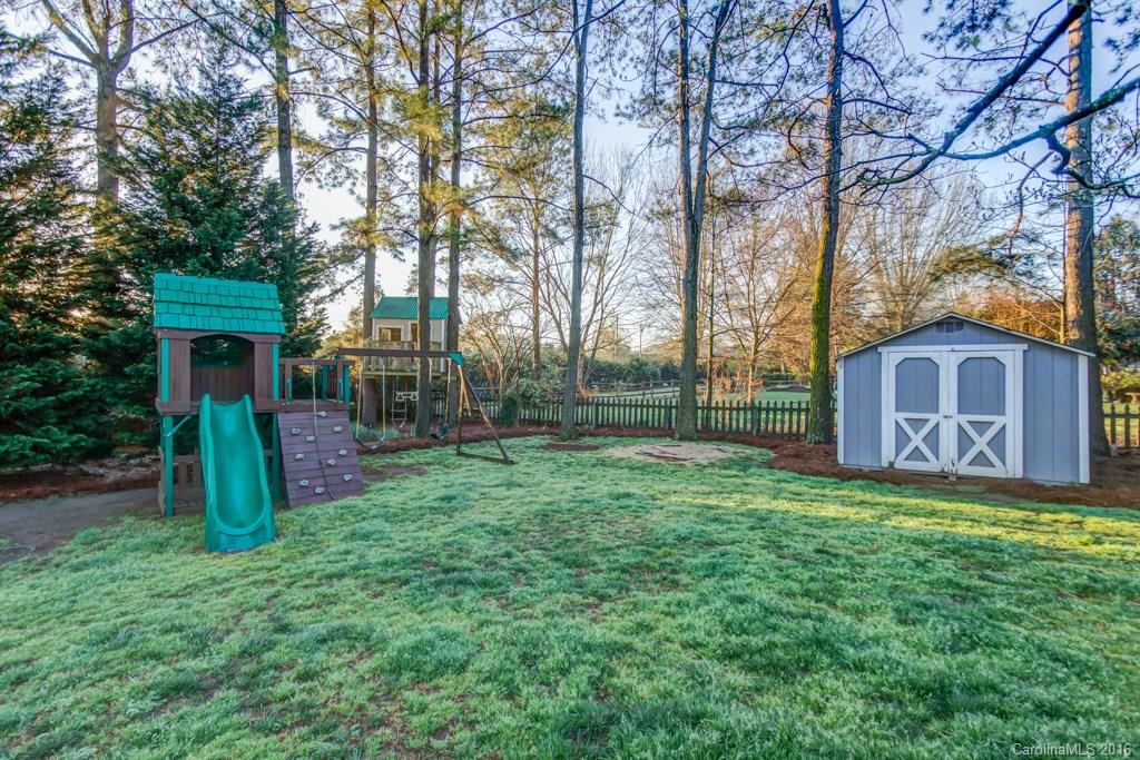Candlewyck - Residential