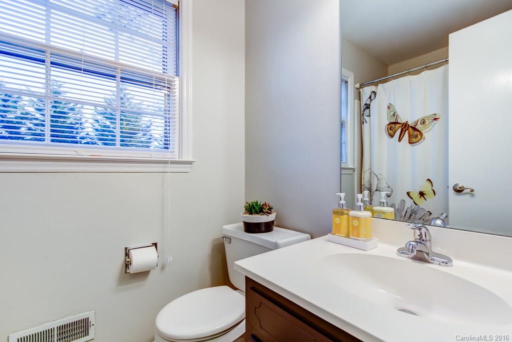 Candlewyck - Residential