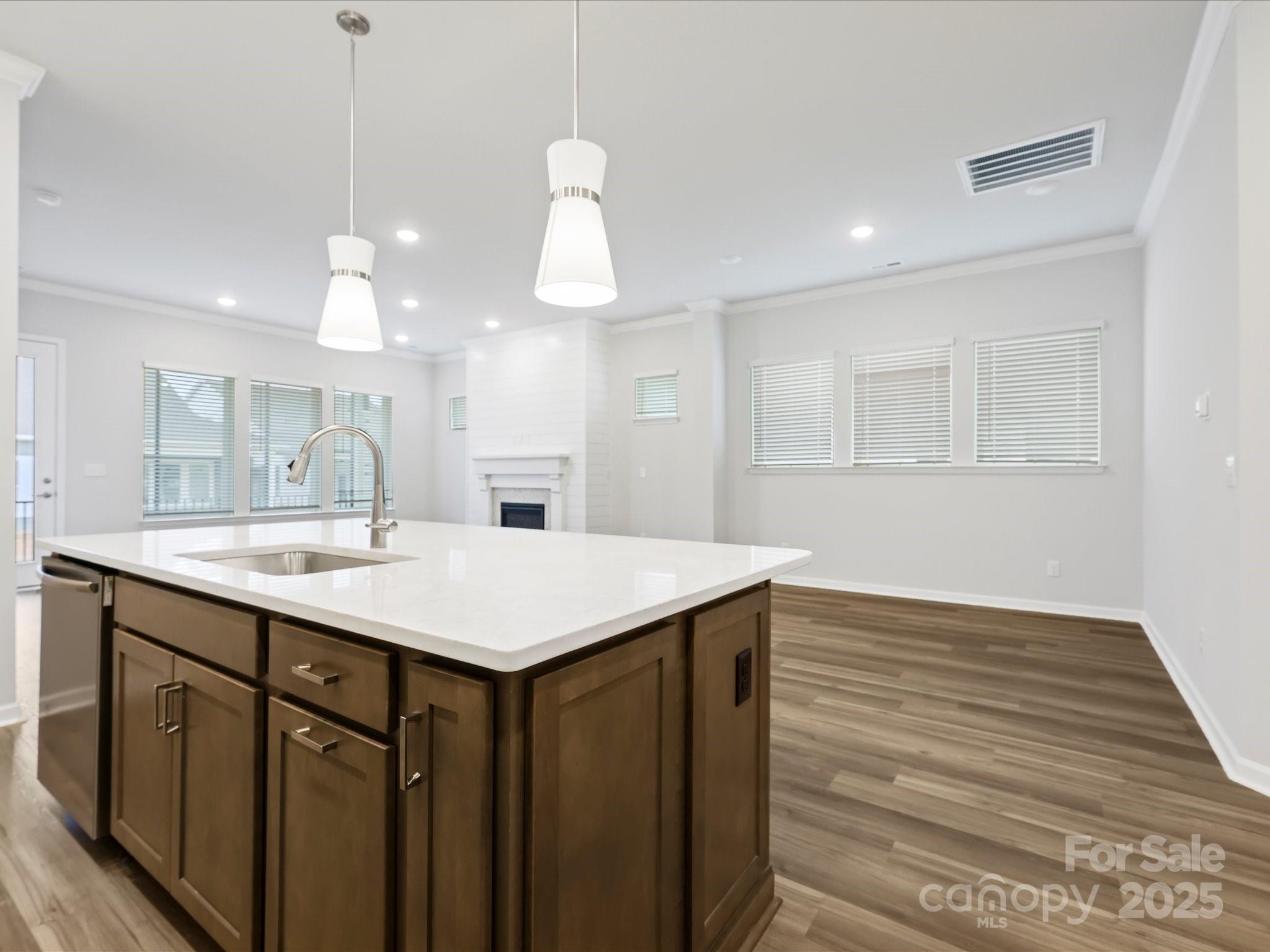 Encore At Streamside - Residential