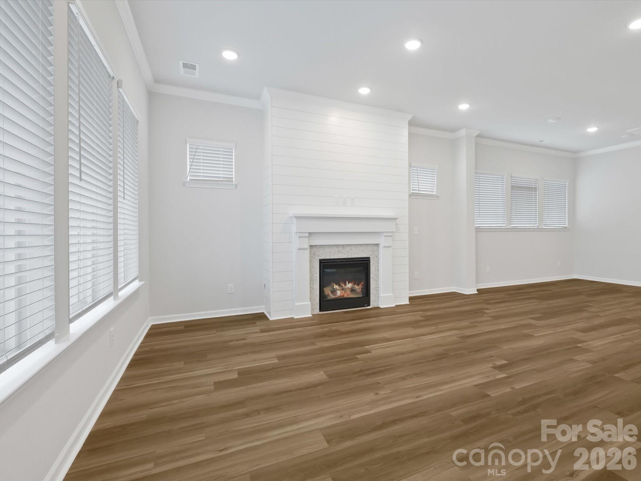 Encore At Streamside - Residential