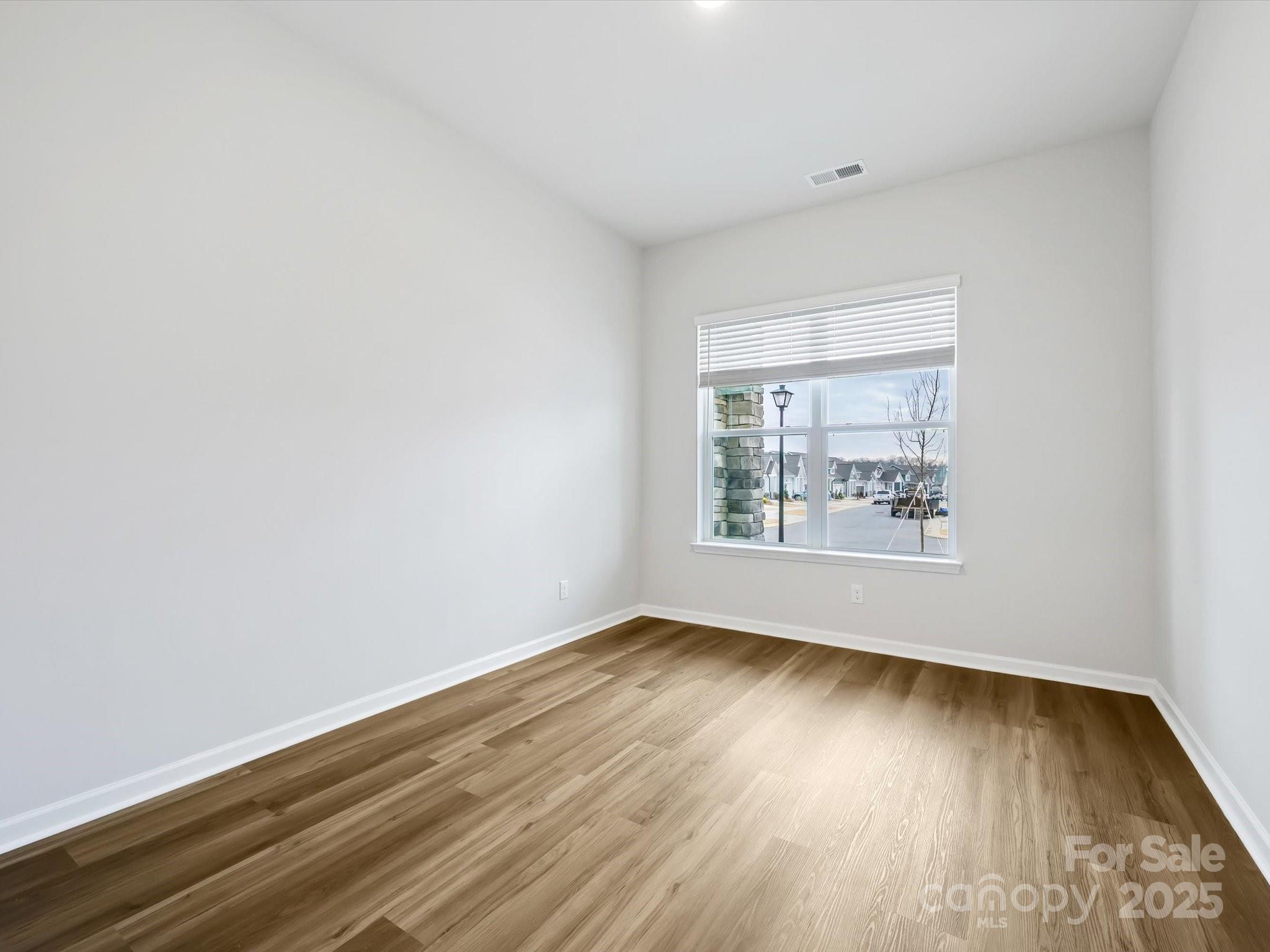 Encore At Streamside - Residential