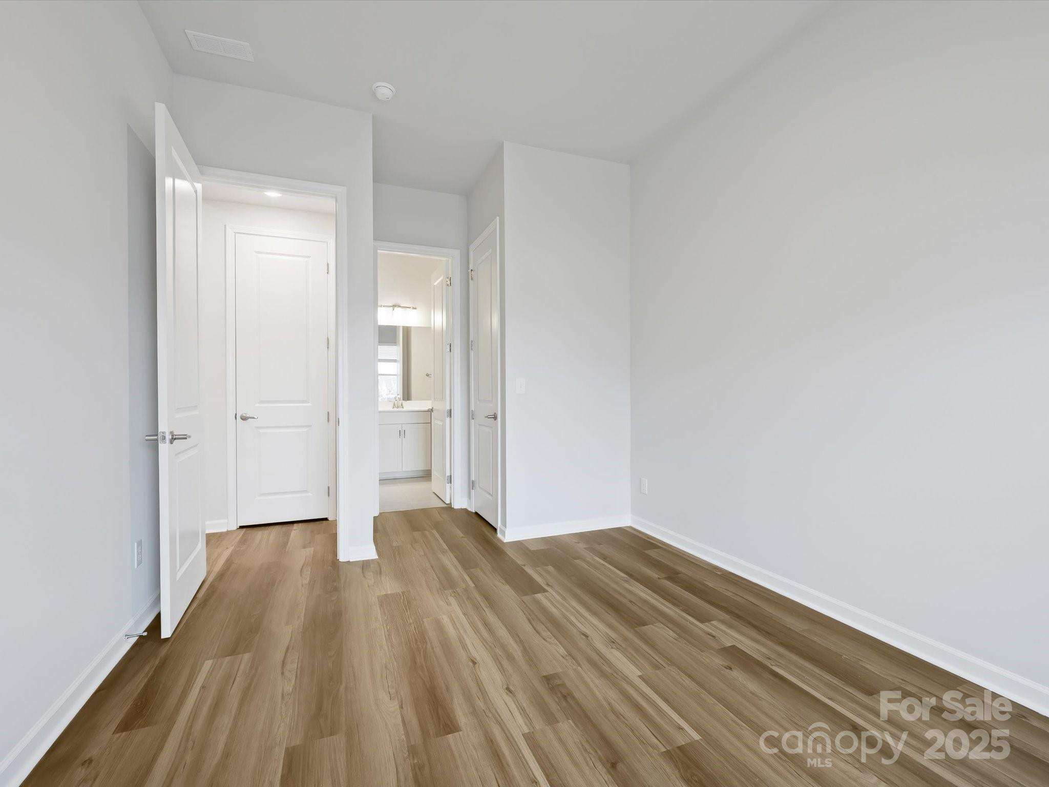 Encore At Streamside - Residential