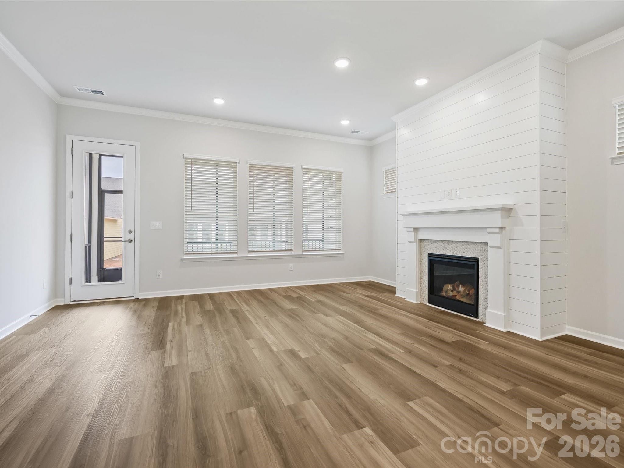 Encore At Streamside - Residential