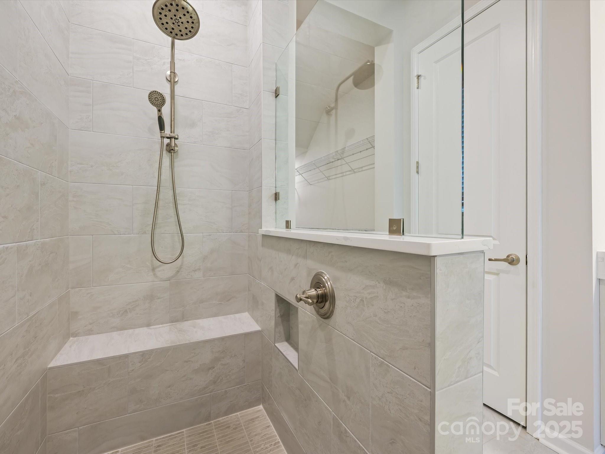 Encore At Streamside - Residential