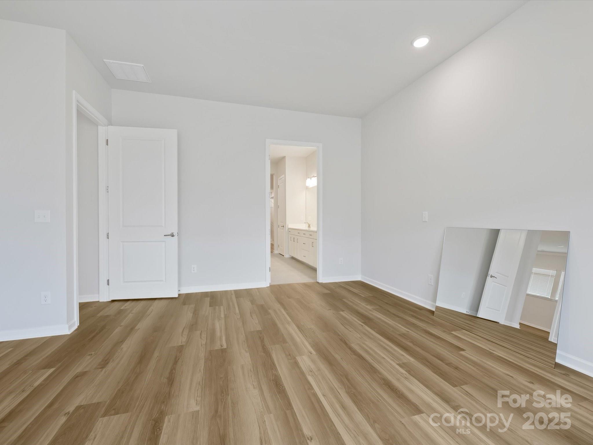 Encore At Streamside - Residential