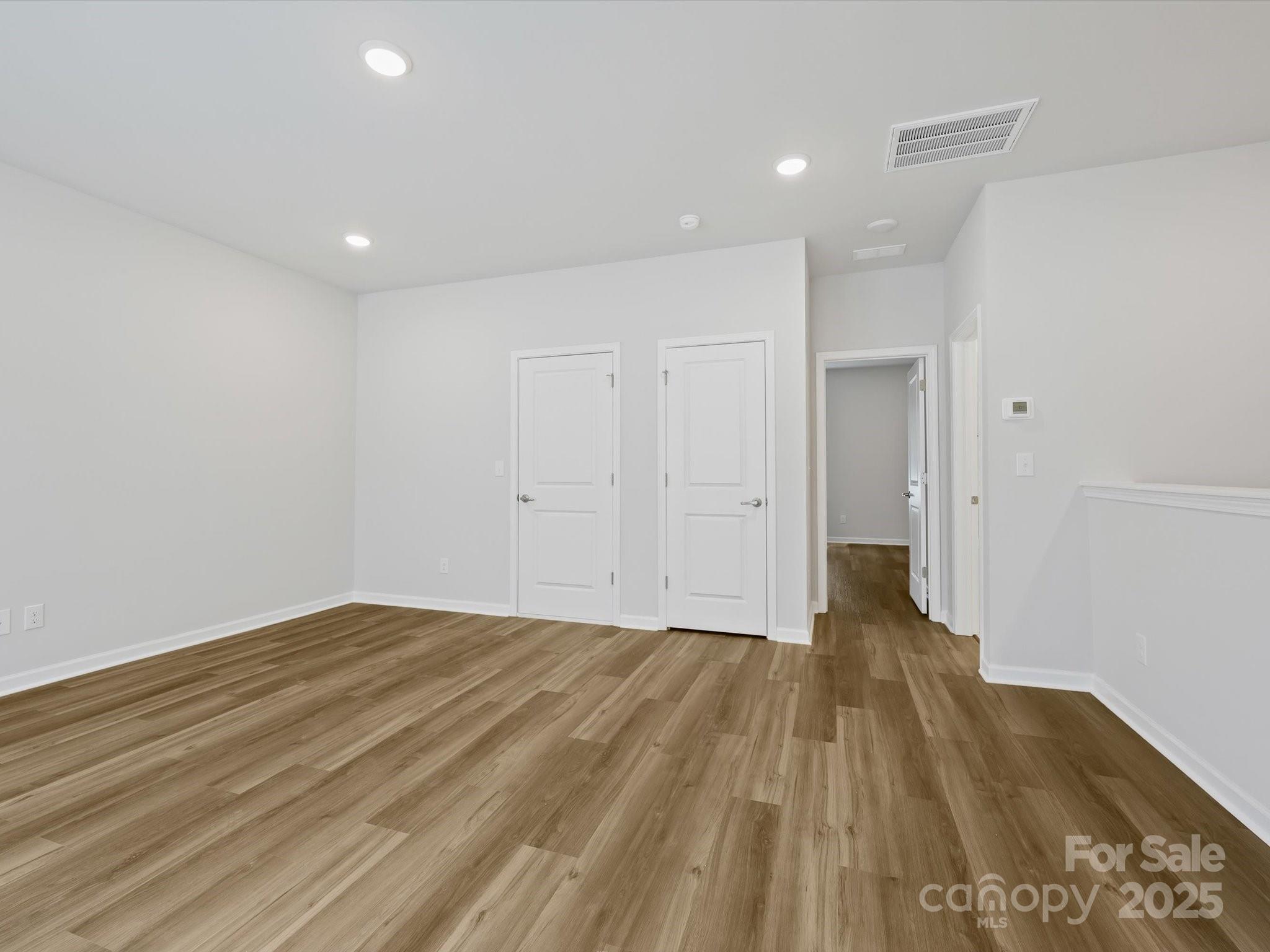 Encore At Streamside - Residential