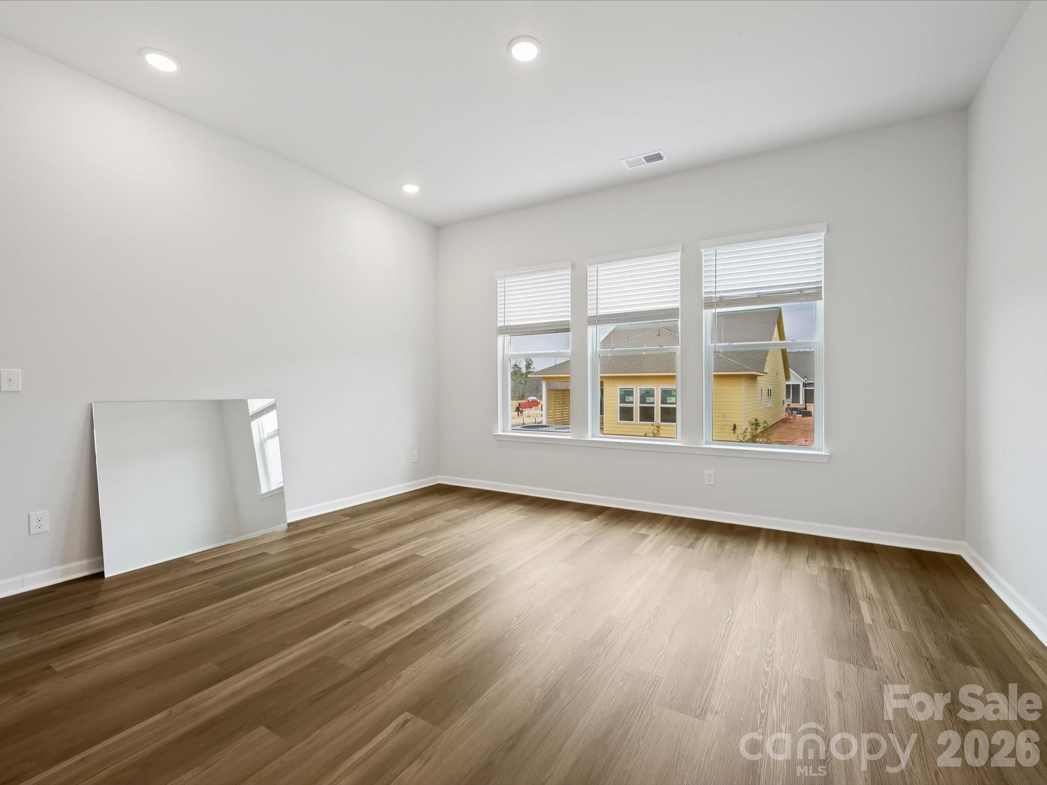 Encore At Streamside - Residential