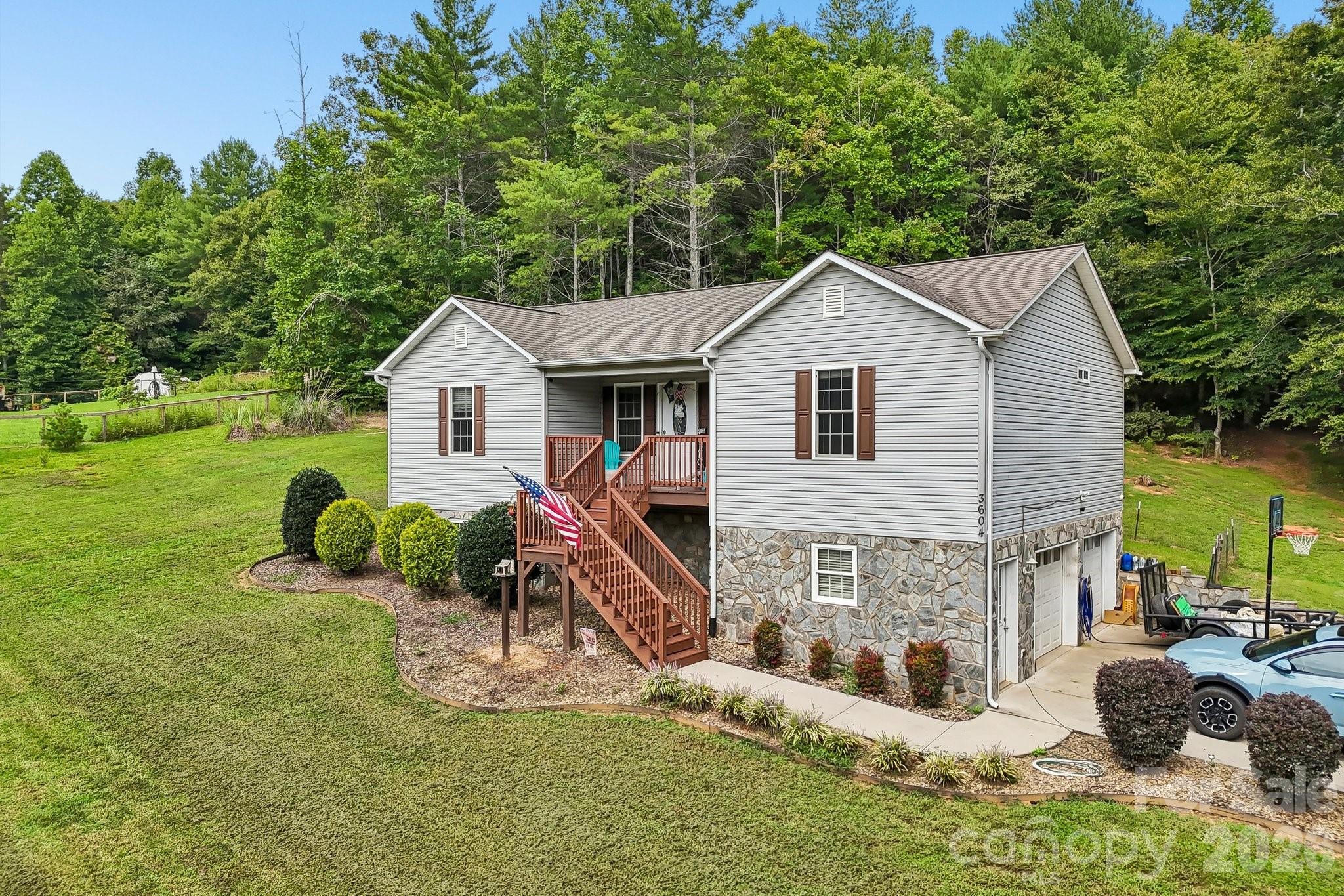 3604 Deerbrook Road