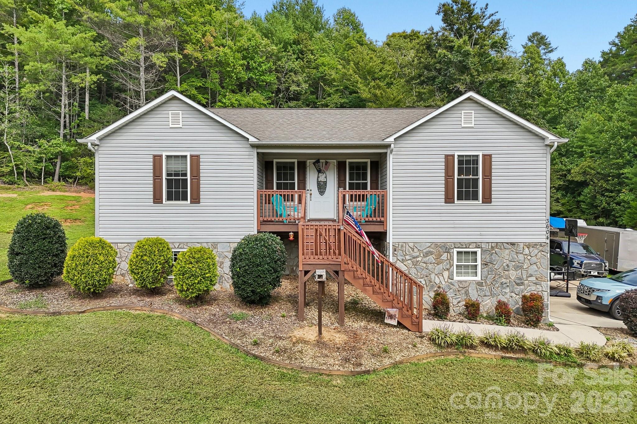 3604 Deerbrook Road