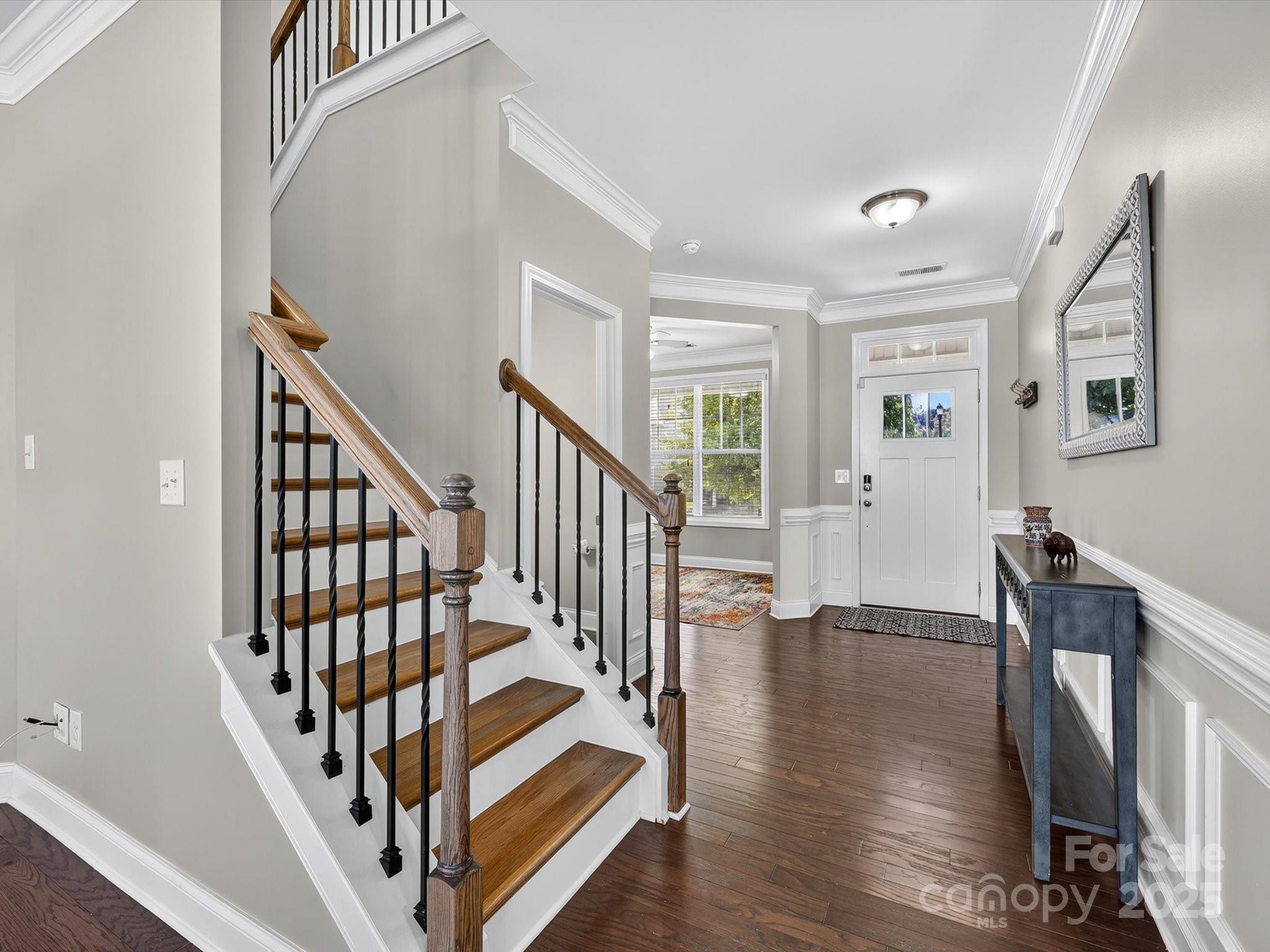 7050 Chrysanthemum Road