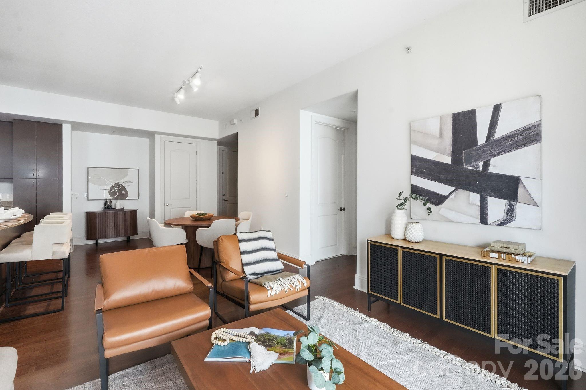 4620 Piedmont Row Drive 609