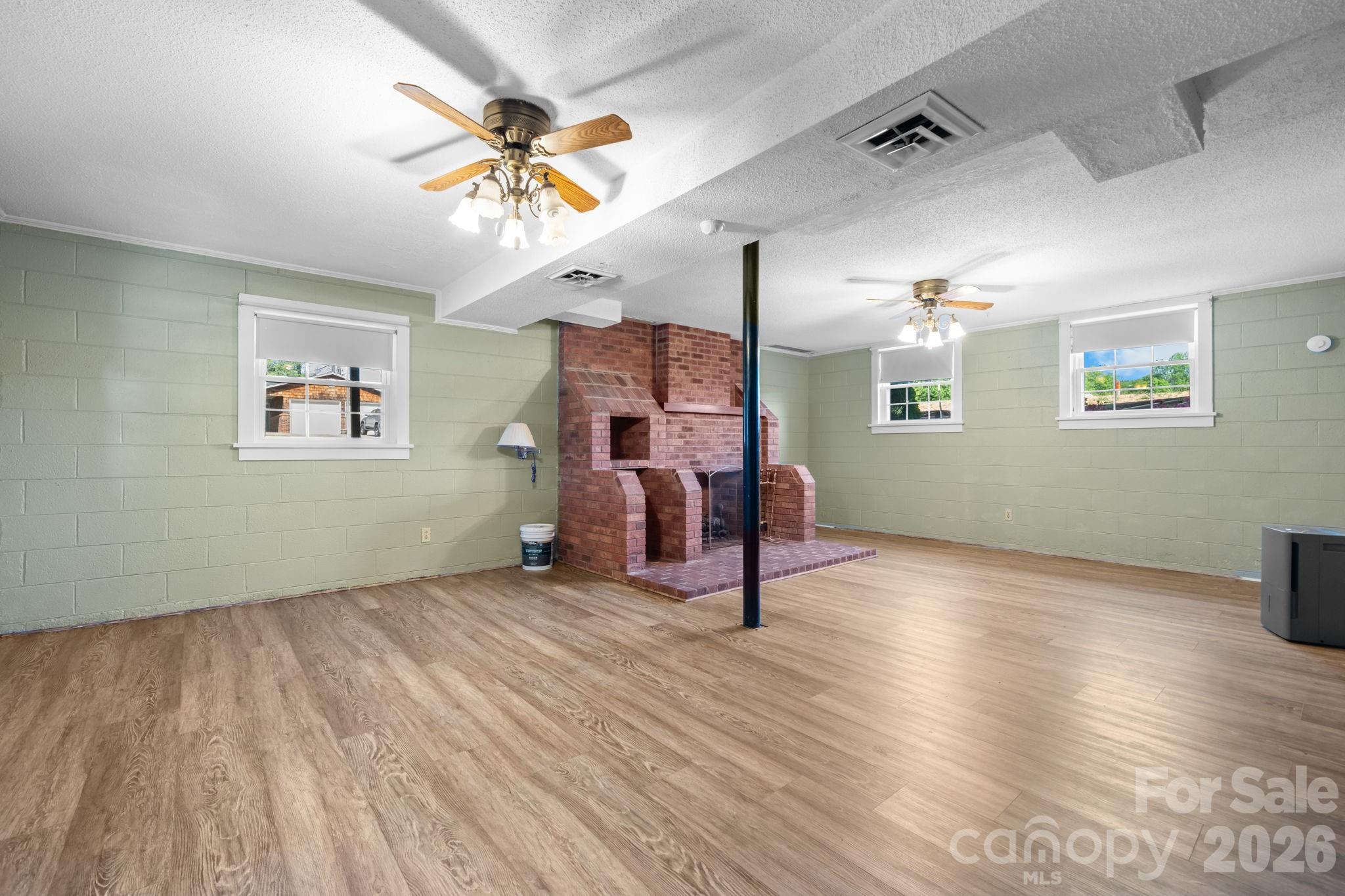 Crestview - Residential