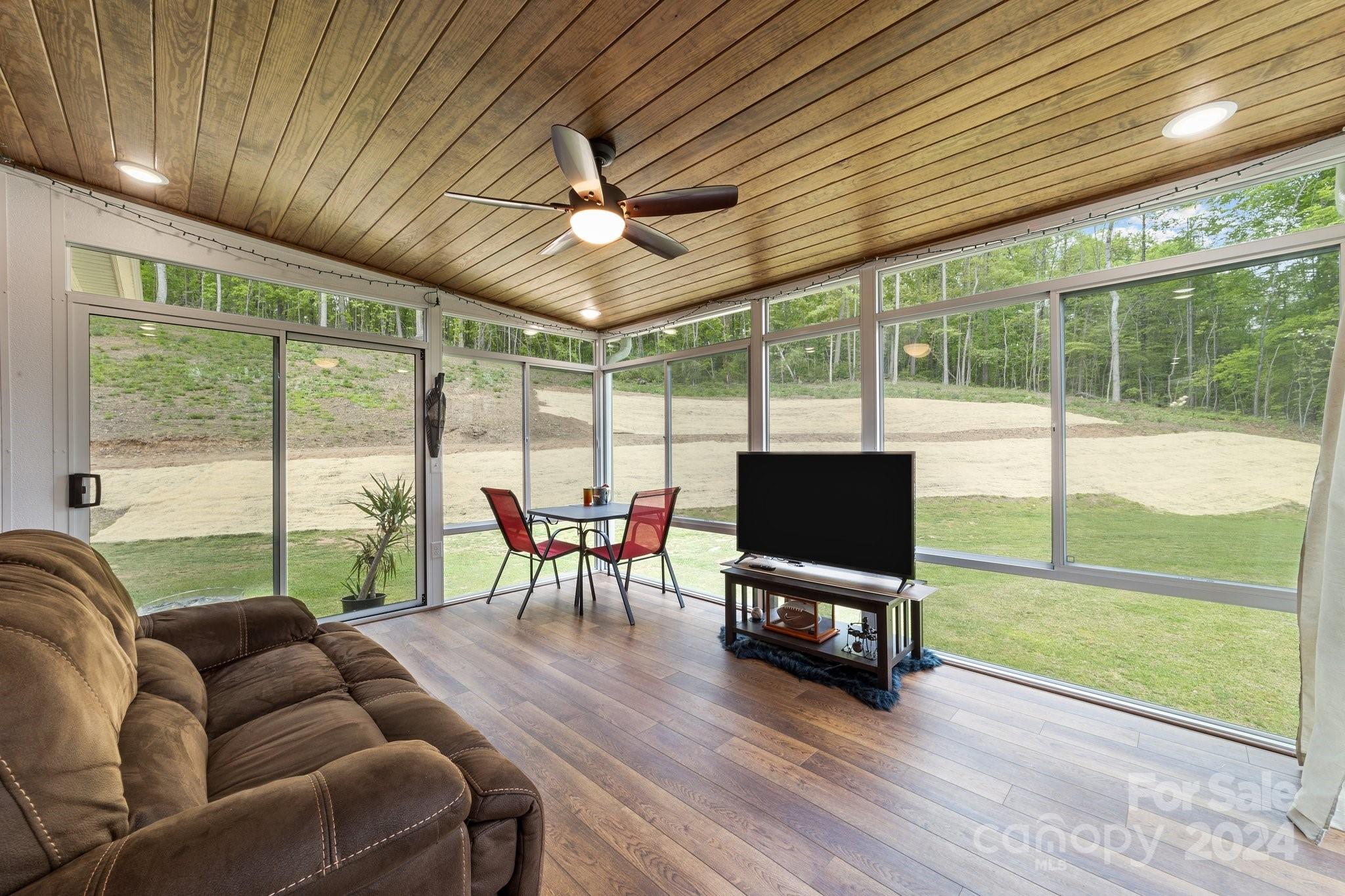 Fox Chase - Residential