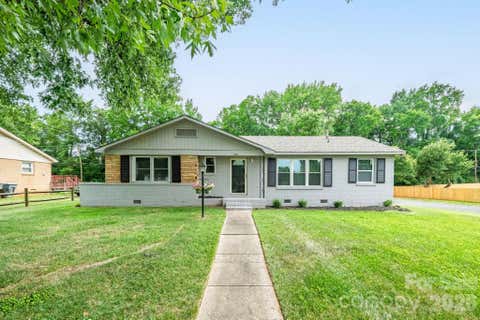 Photo for 2917 Dalecrest Drive