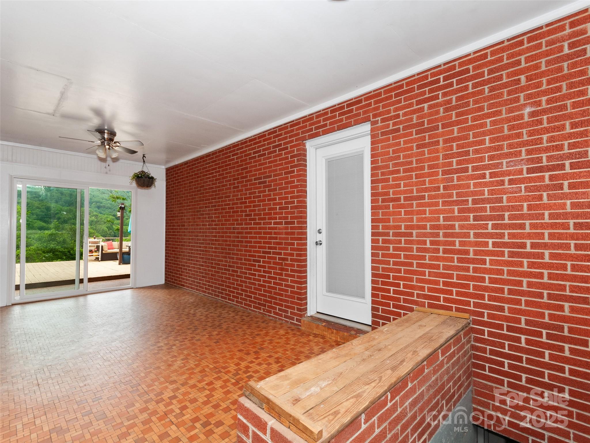 391 Ellen Avenue