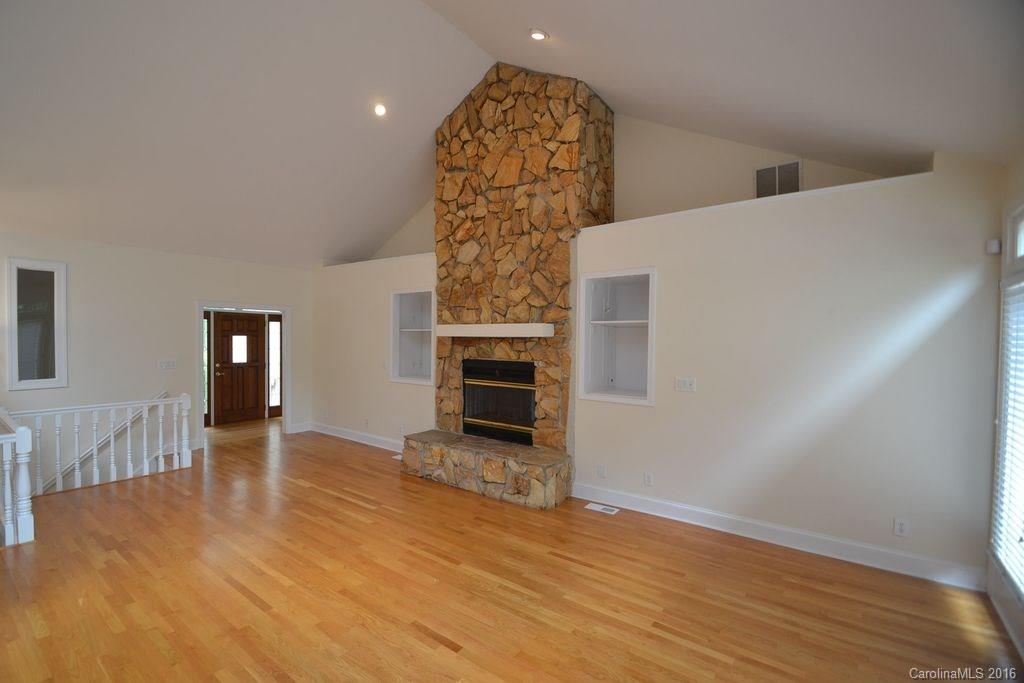 Piper Glen - Residential Lease