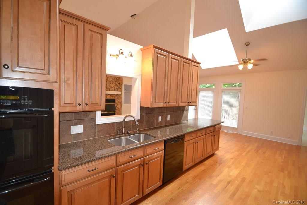 Piper Glen - Residential Lease