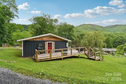 72 Wakulla Drive Maggie Valley NC 28751
