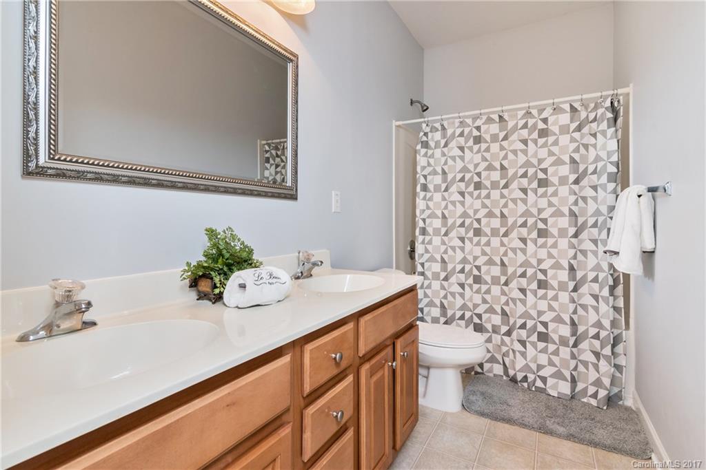 Wesley Oaks - Residential