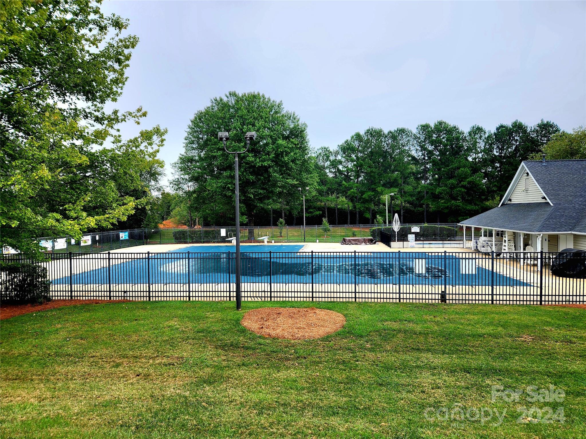 Raeburn - Residential