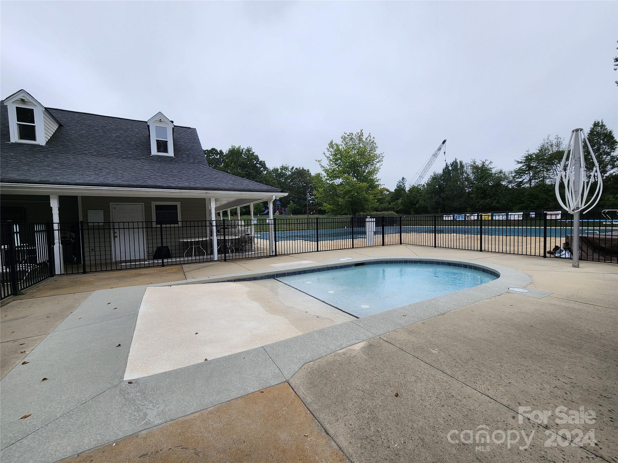 Raeburn - Residential