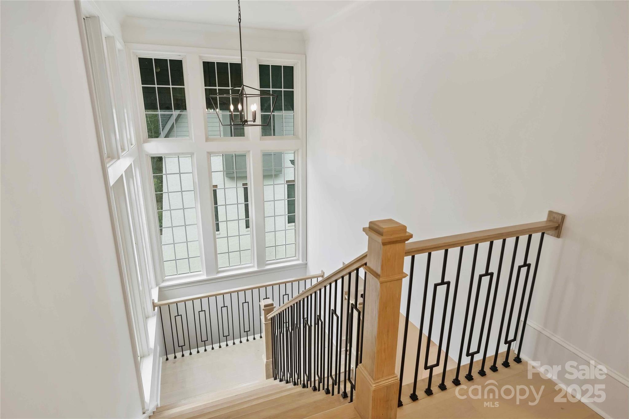 Chateau Sardis - Residential