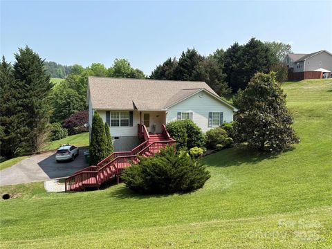 101 Michael Court Leicester NC 28748