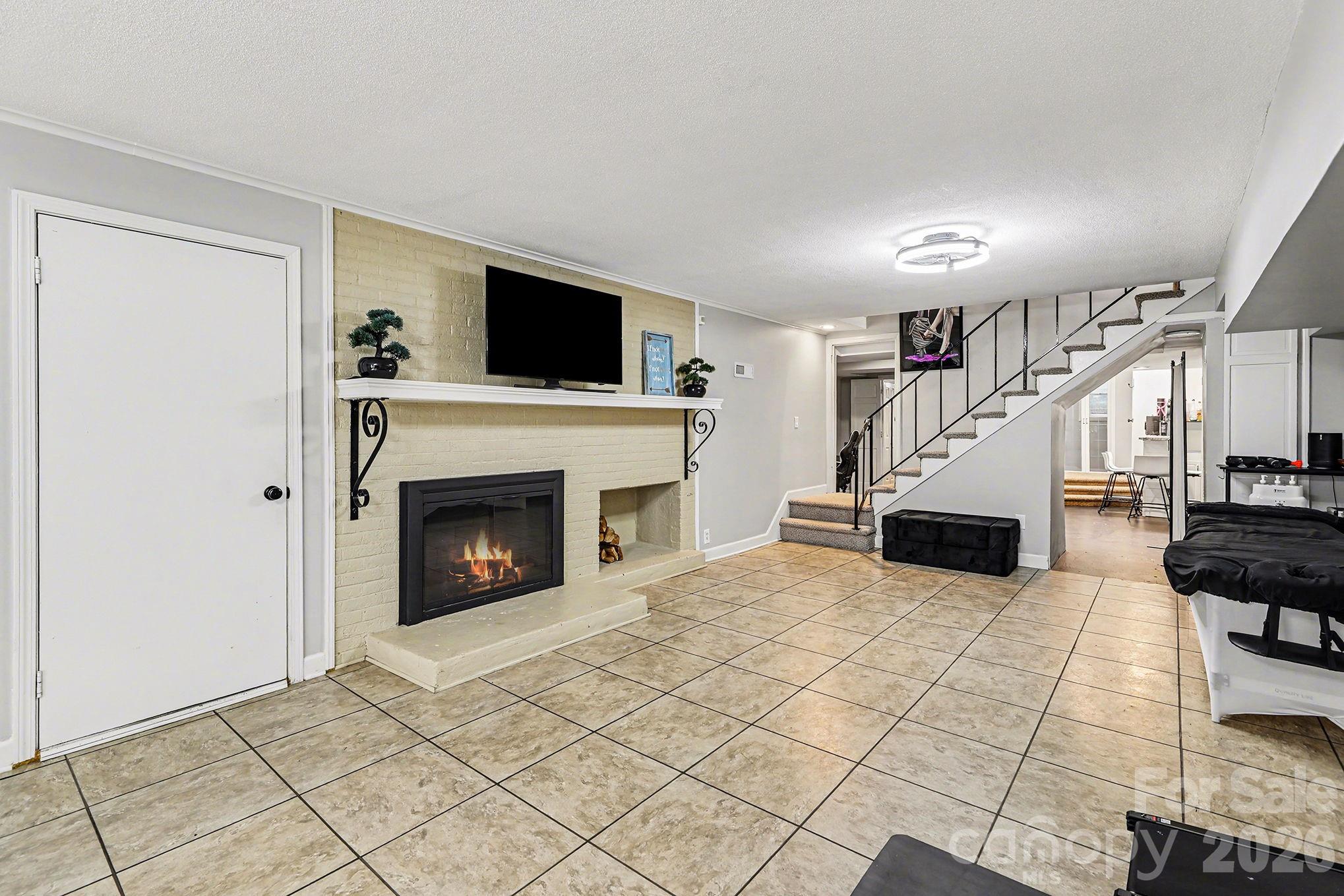 Sardis Hills - Residential