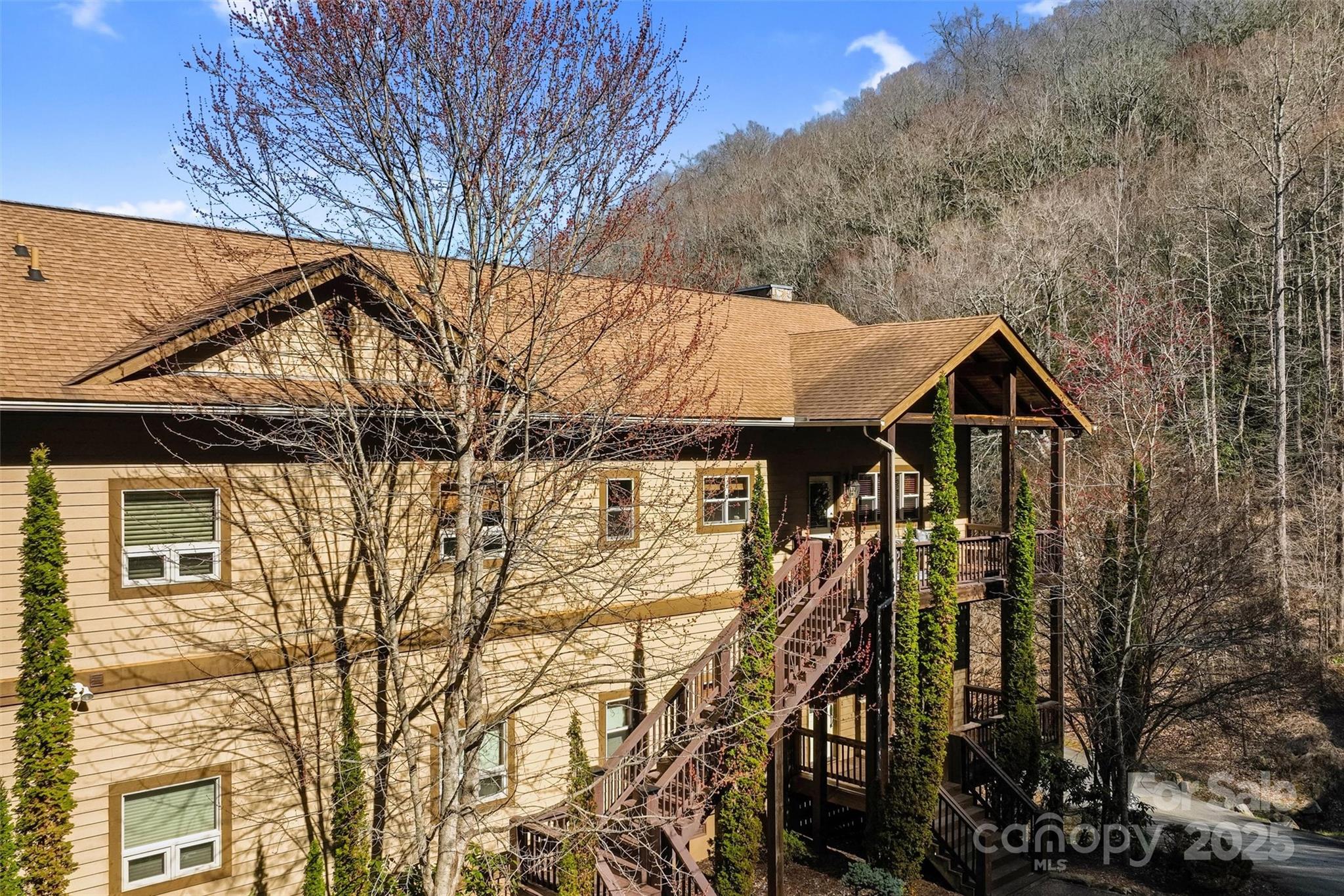 Smoky Mountain Country Club - Residential