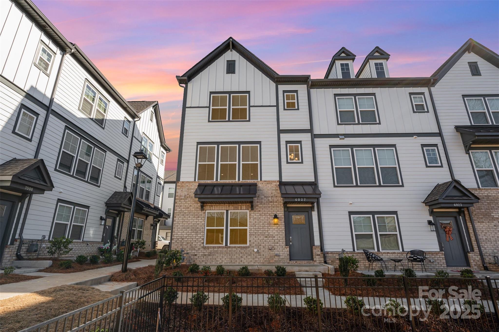 6027 Towering Oaks Drive
