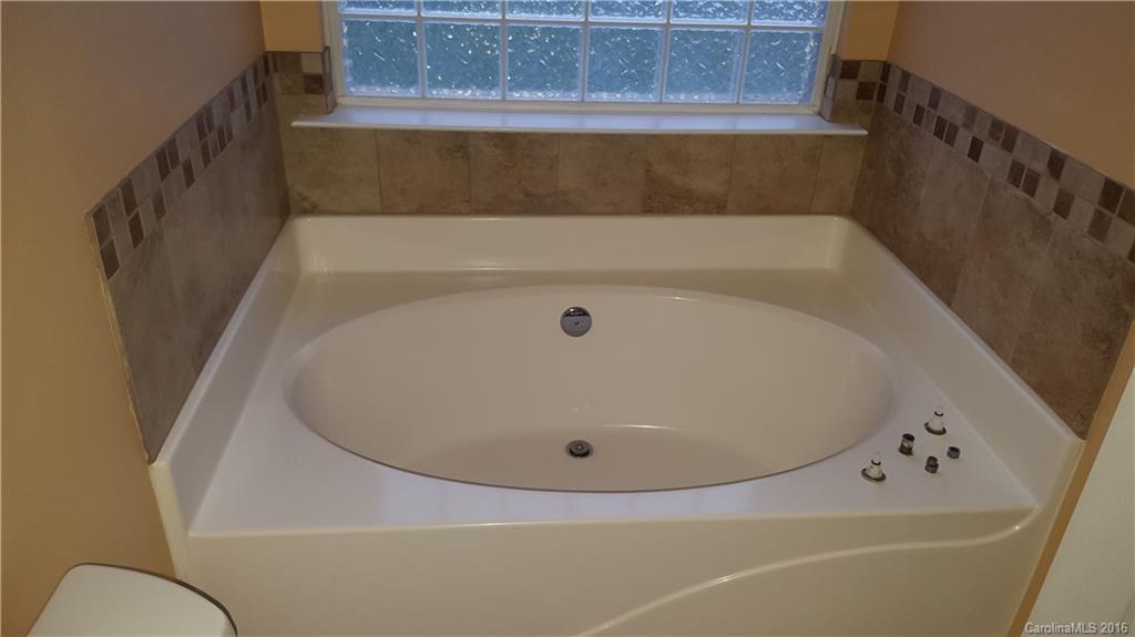 Sadler Ridge - Residential