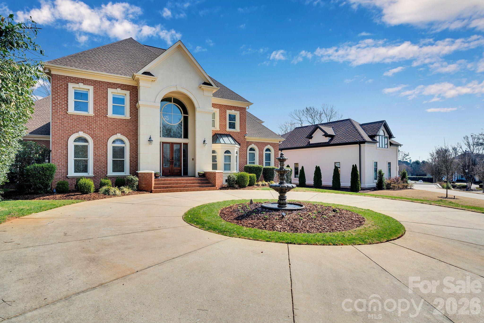 The Peninsula - Residential