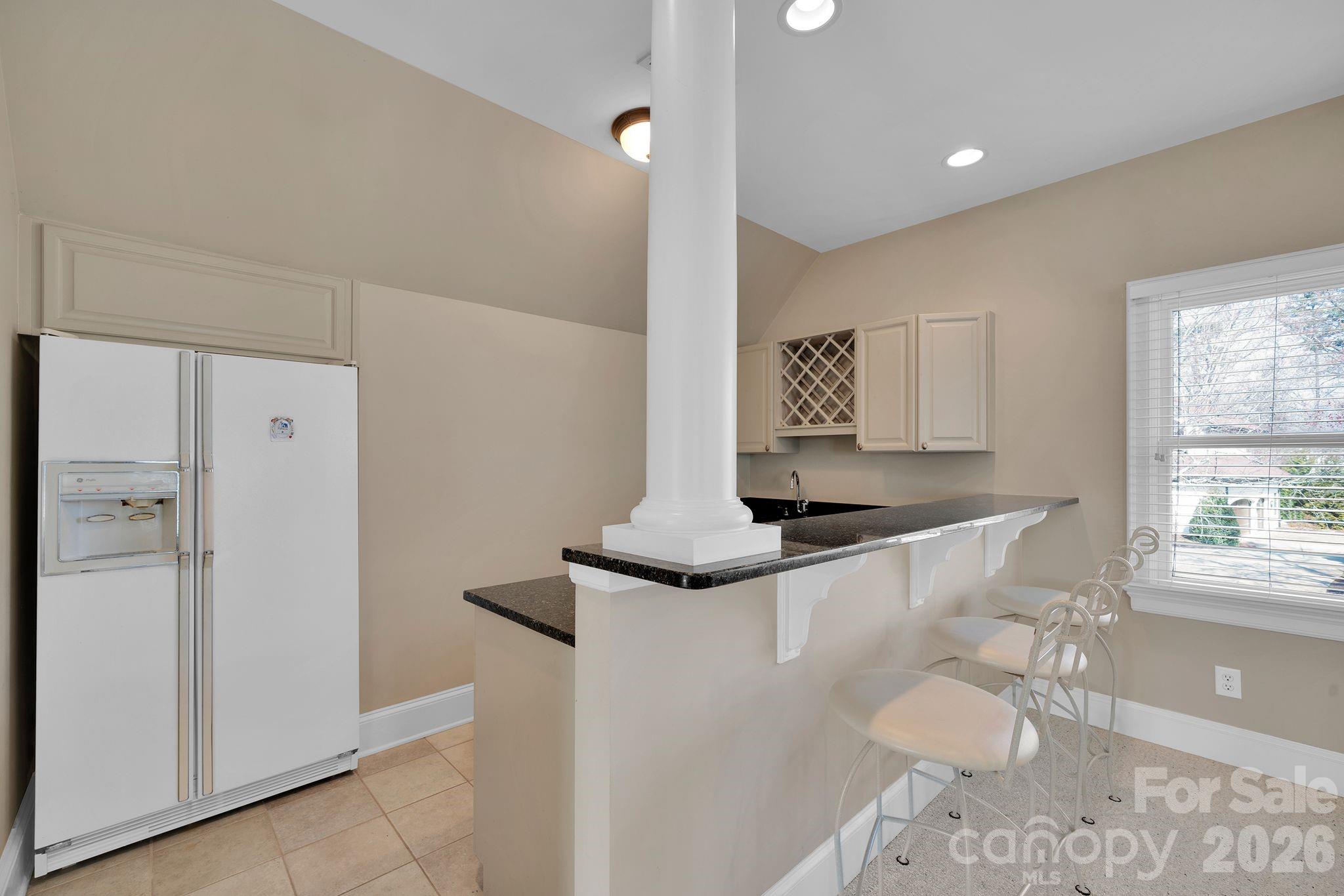 The Peninsula - Residential