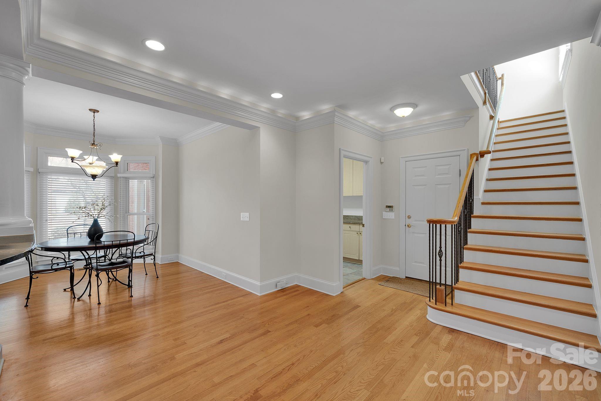 The Peninsula - Residential