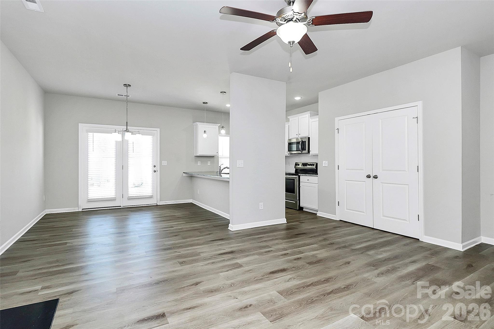 Townes at Kingstree - Residential