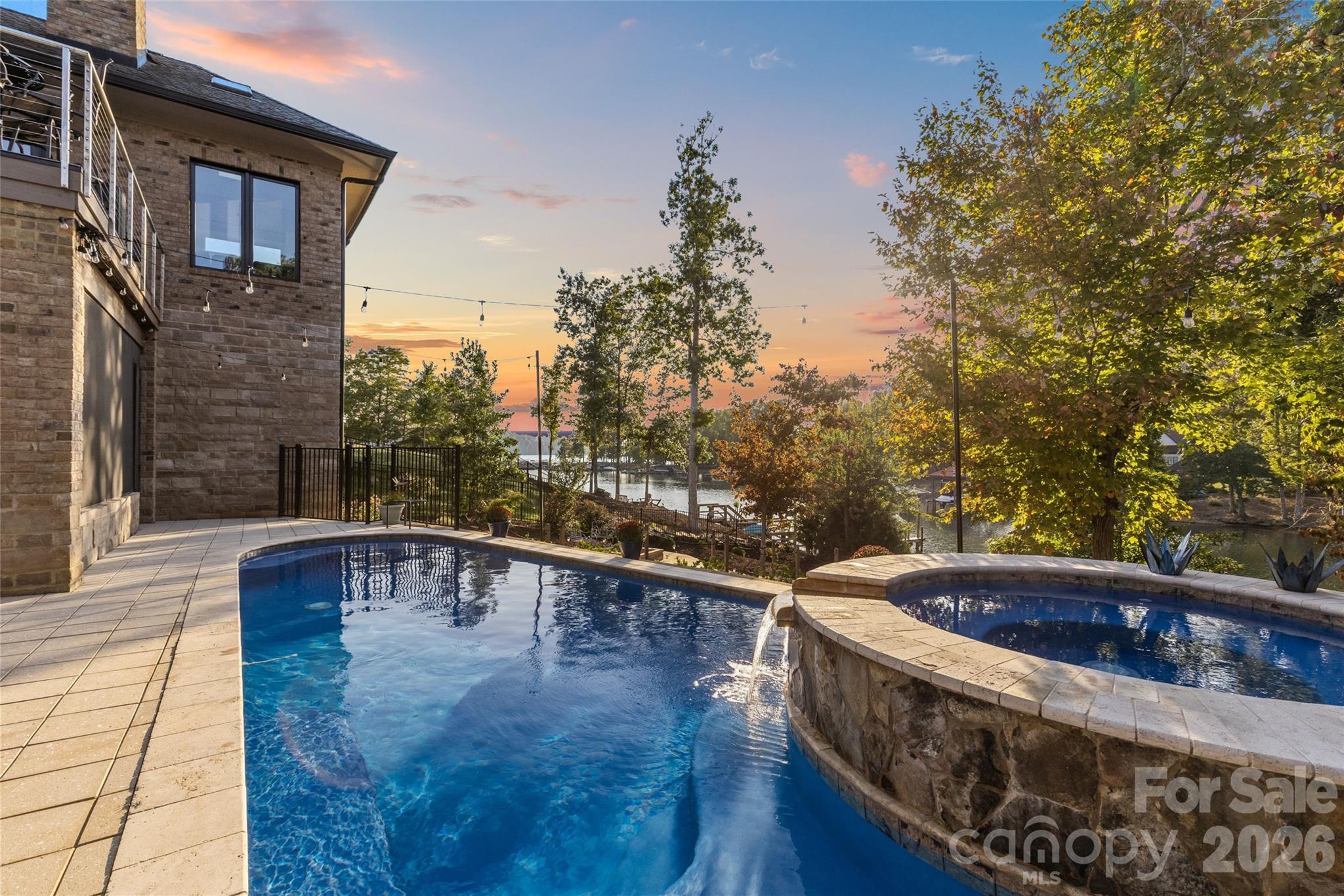 6032 Headlands Court